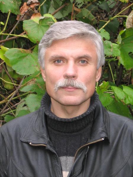 Александр Кулаков