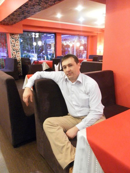 Хуршид Асамов