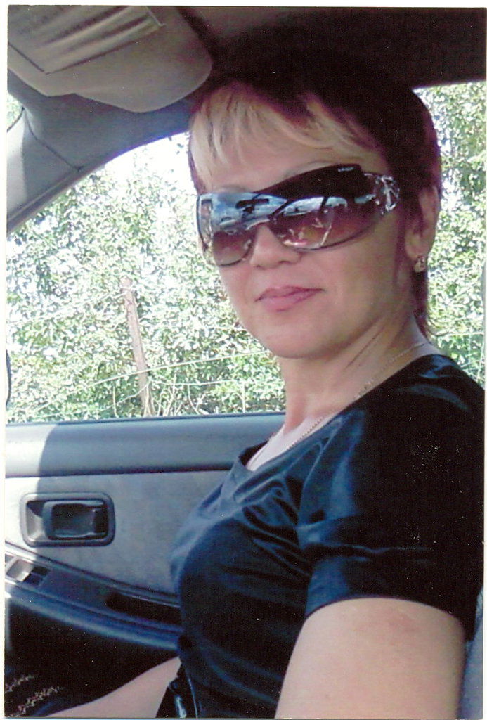 Лена Скрогленко