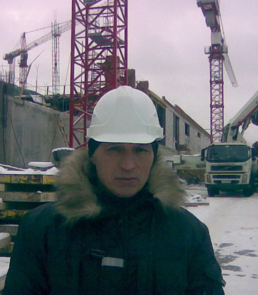 Александр Лисичников