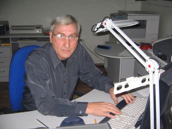 Илья Борщенко