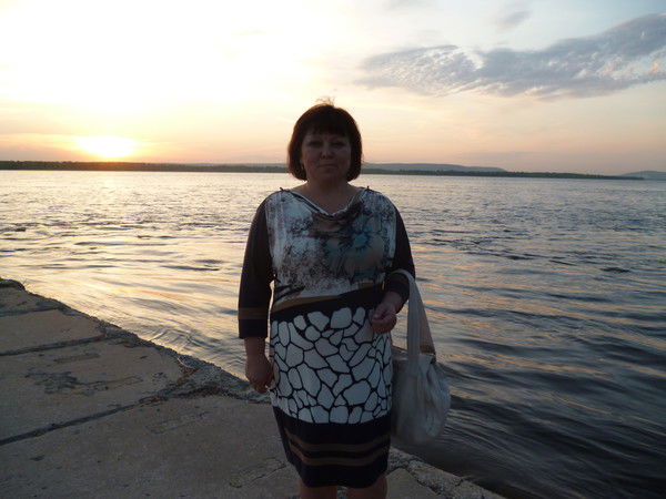 Анна Глухова