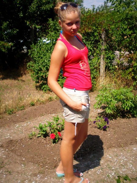 Оля Потапова