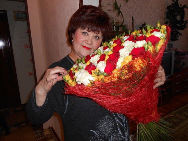 Людмила Курячая