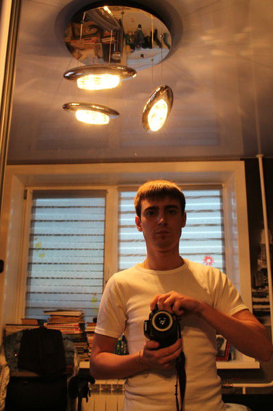 Александр Алеников