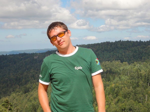 Юрий Михайлов