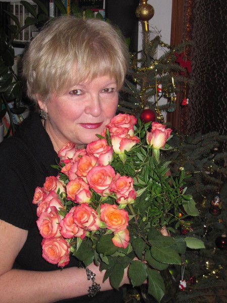 Люда Маринина