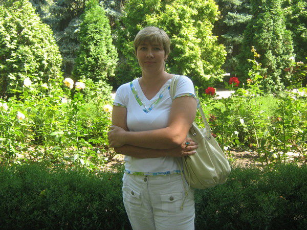 Наталья Азарова-Лысенко