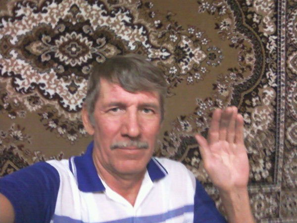 Геннадий Сафонов