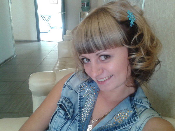 Алёнка Смолякова