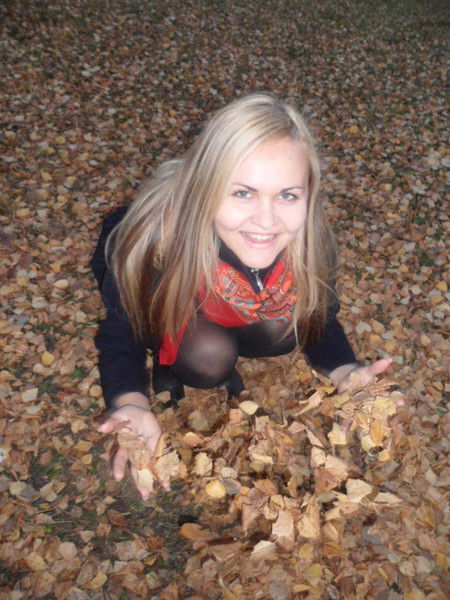 Анна Попова