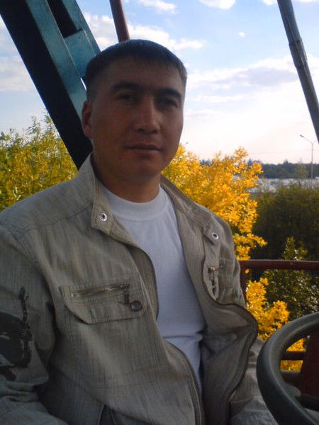 Саня Саркисов