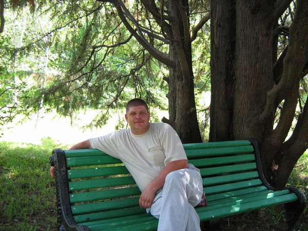 Влад Старов