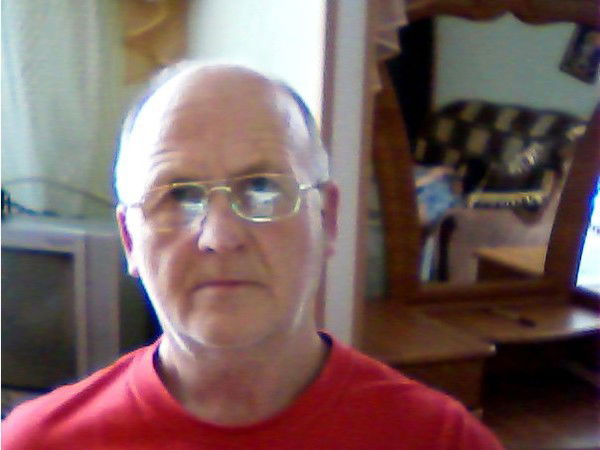 Юрий Леонов