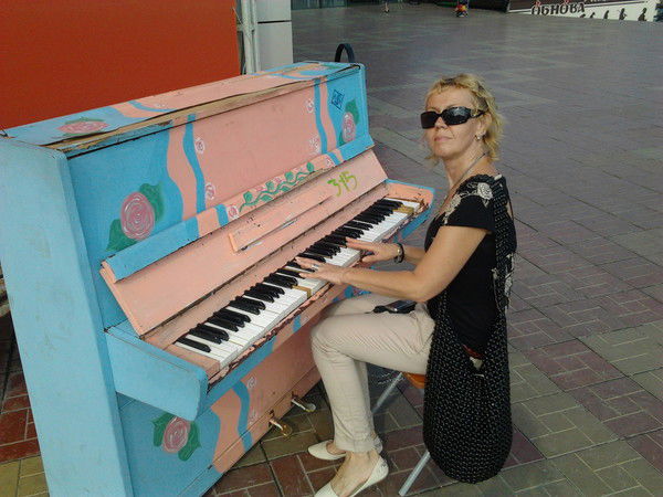 Елена Белова