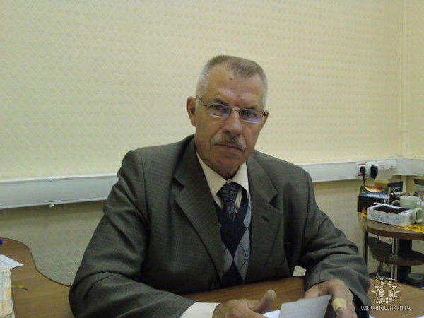 Александр Куминов