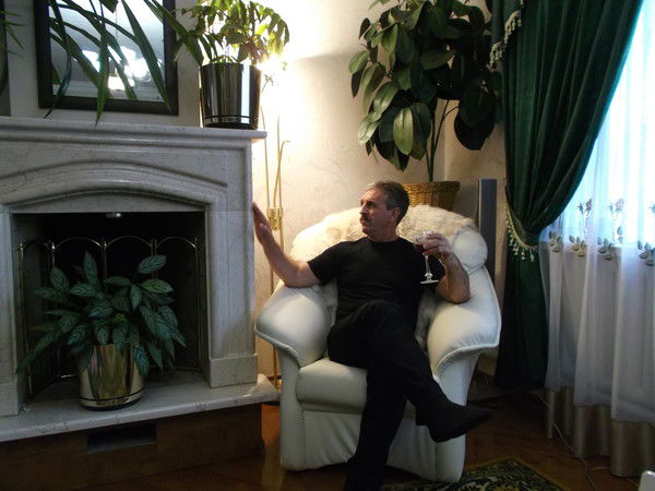 Александр Суворенков