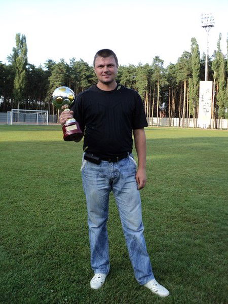 Иван Иванов