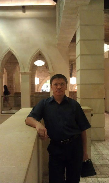 Виталий Новик