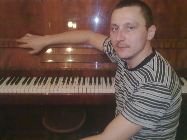 Николай Ломакин