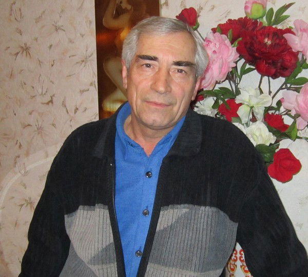 Василий Шаров