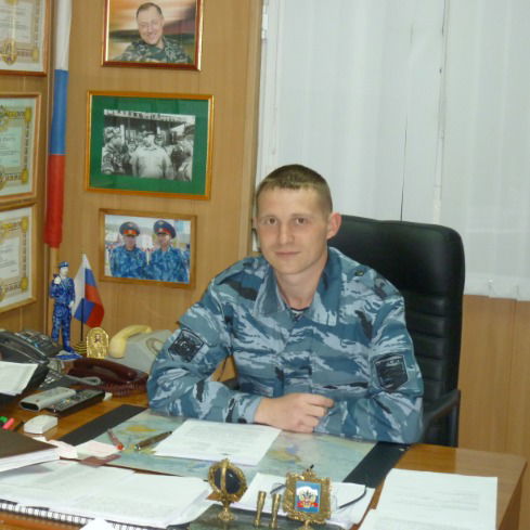 Игорь Серов