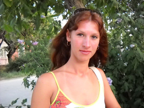 Елена Коннова