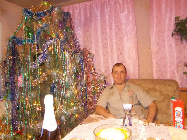 Андрей Ларин