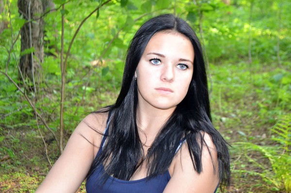 Лена Головкина