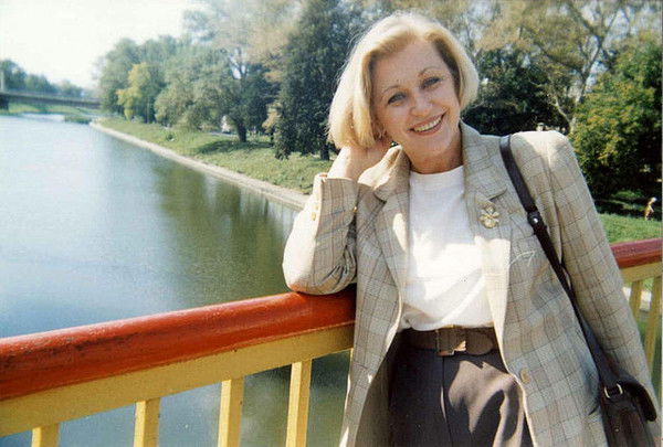 Лариса Агеева