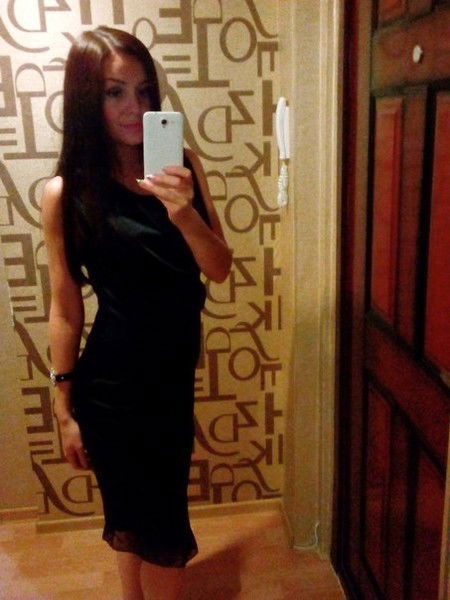 Анна Захарова