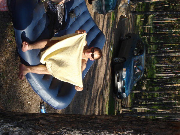 Денис Саенко