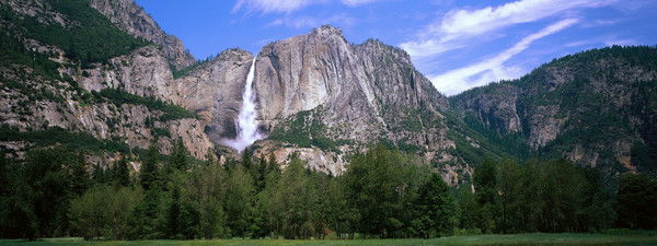 Камила Акатова