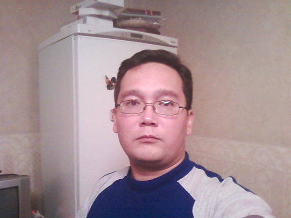 Махач Букенов