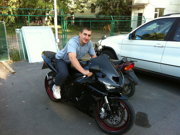 Олег Катков