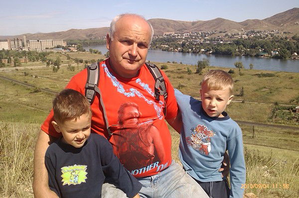 Евгений Трифонов