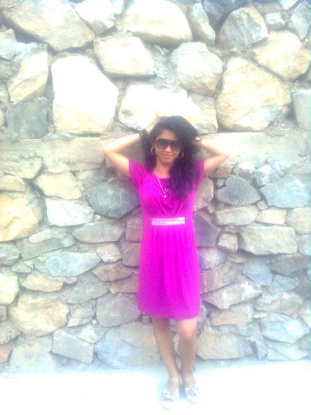 Derzkaya Devushka No Milaya.