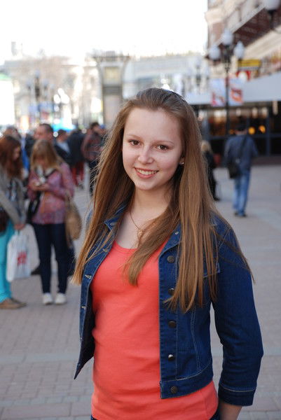 Алёна Полякова