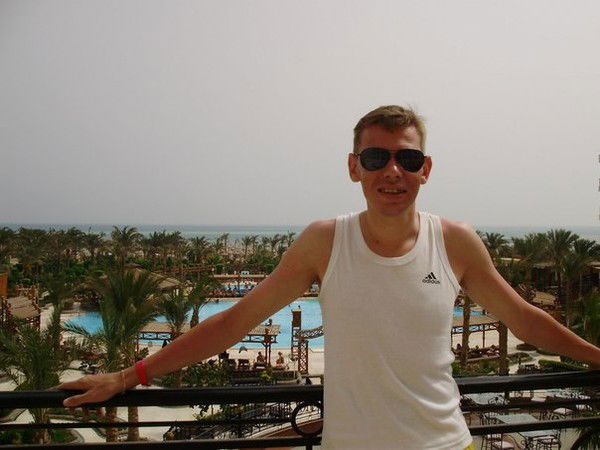 Дмитрий Пархоменко