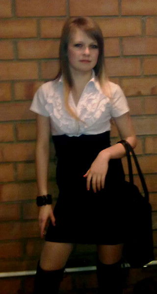 Оленька Кабанова (Лаптева)