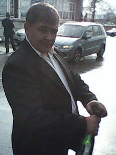 Андрей Сарин