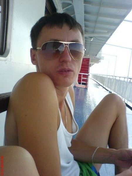 Андрей Наумов