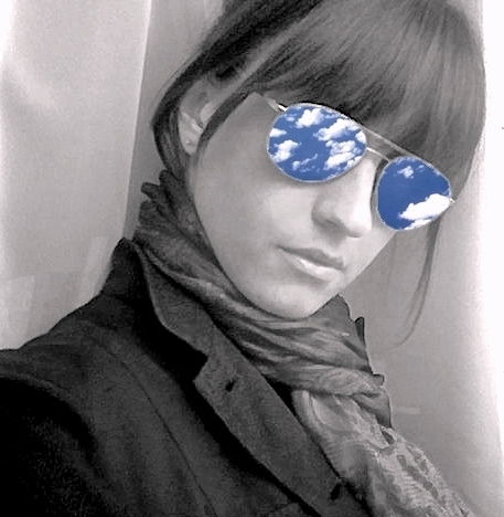 Лена Гурова