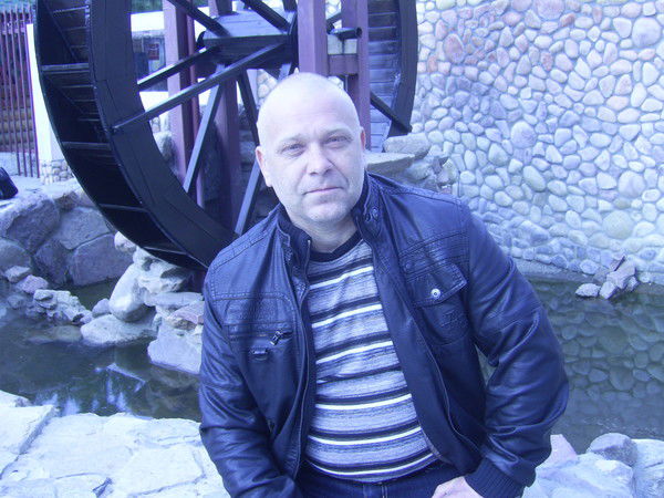 Юрий Пустоваров