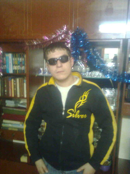 Алексей Деревянко