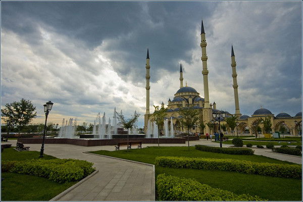 Фатима Ахматова