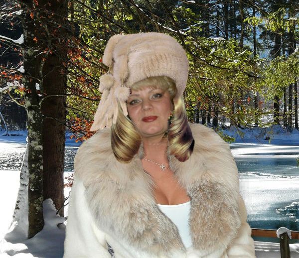 Елена Брезгина