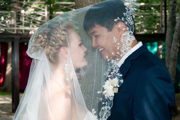 Aleksandra Alzhanova