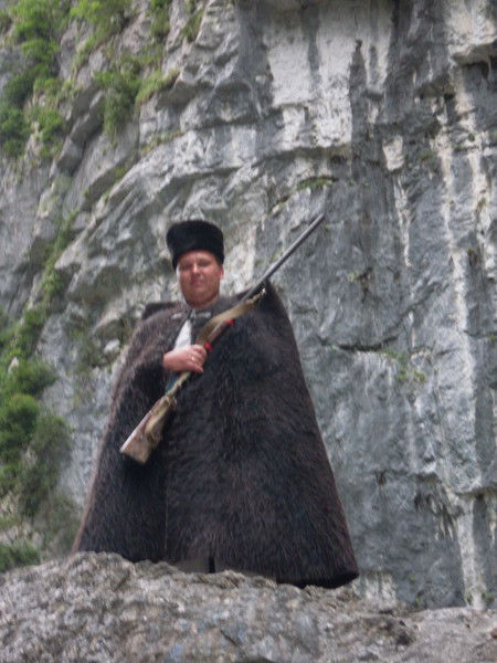 Антон Борисов