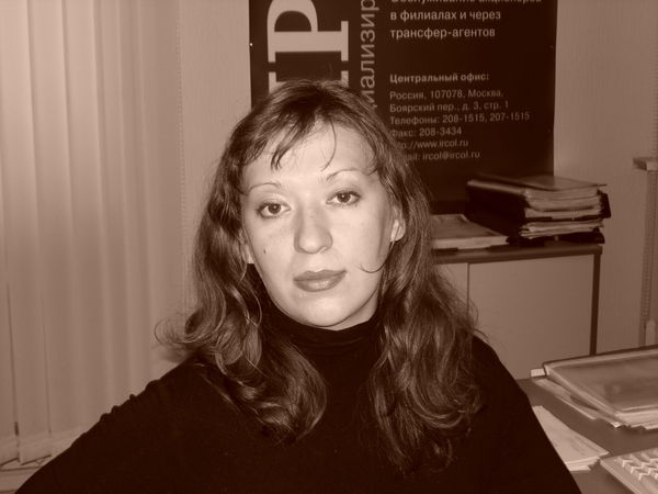 Оксана Сухомлинова